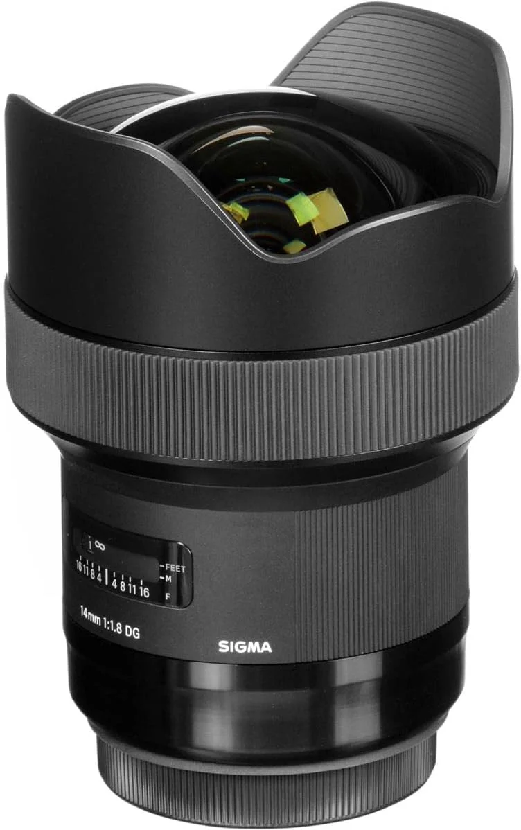 لنز سیگما 14mm F1.8 DG HSM برای دوربین - مشکی لنز سیگما 14mm F1.8 DG HSM برای دوربین - مشکی