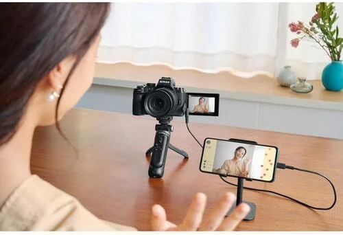 دوربین بدون آینه نیکون Z50 II با لنز 16-50 میلیمتری - سنسور 20.9 مگاپیکسلی APS-C CMOS (ضبط فیلم UHD 4K، صفحه نمایش چرخشی برای ولاگ) دوربین بدون آینه نیکون Z50 II با لنز 16-50 میلیمتری - سنسور 20.9 مگاپیکسلی APS-C CMOS (ضبط فیلم UHD 4K، صفحه نمایش چرخشی برای ولاگ)