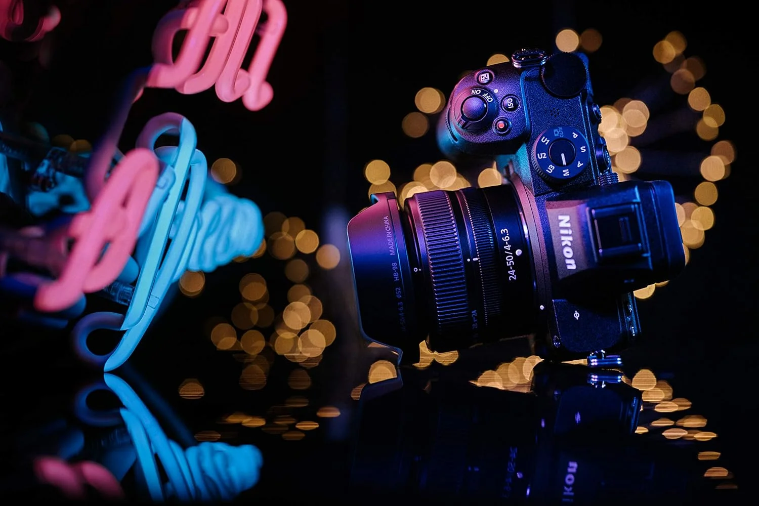 کیت دوربین بدون آینه نیکون Z5 + Z 24-50mm (AF هیبریدی 273 نقطه ای، تثبیت کننده تصویر اپتیکال 5 محوره درون بدنه) و لنز نیکور Z Mc 50Mm F/2.8 ماکرو Z مانت/فرمت Fx، مشکی، 20103 کیت دوربین بدون آینه نیکون Z5 + Z 24-50mm (AF هیبریدی 273 نقطه ای، تثبیت کننده تصویر اپتیکال 5 محوره درون بدنه) و لنز نیکور Z Mc 50Mm F/2.8 ماکرو Z مانت/فرمت Fx، مشکی، 20103