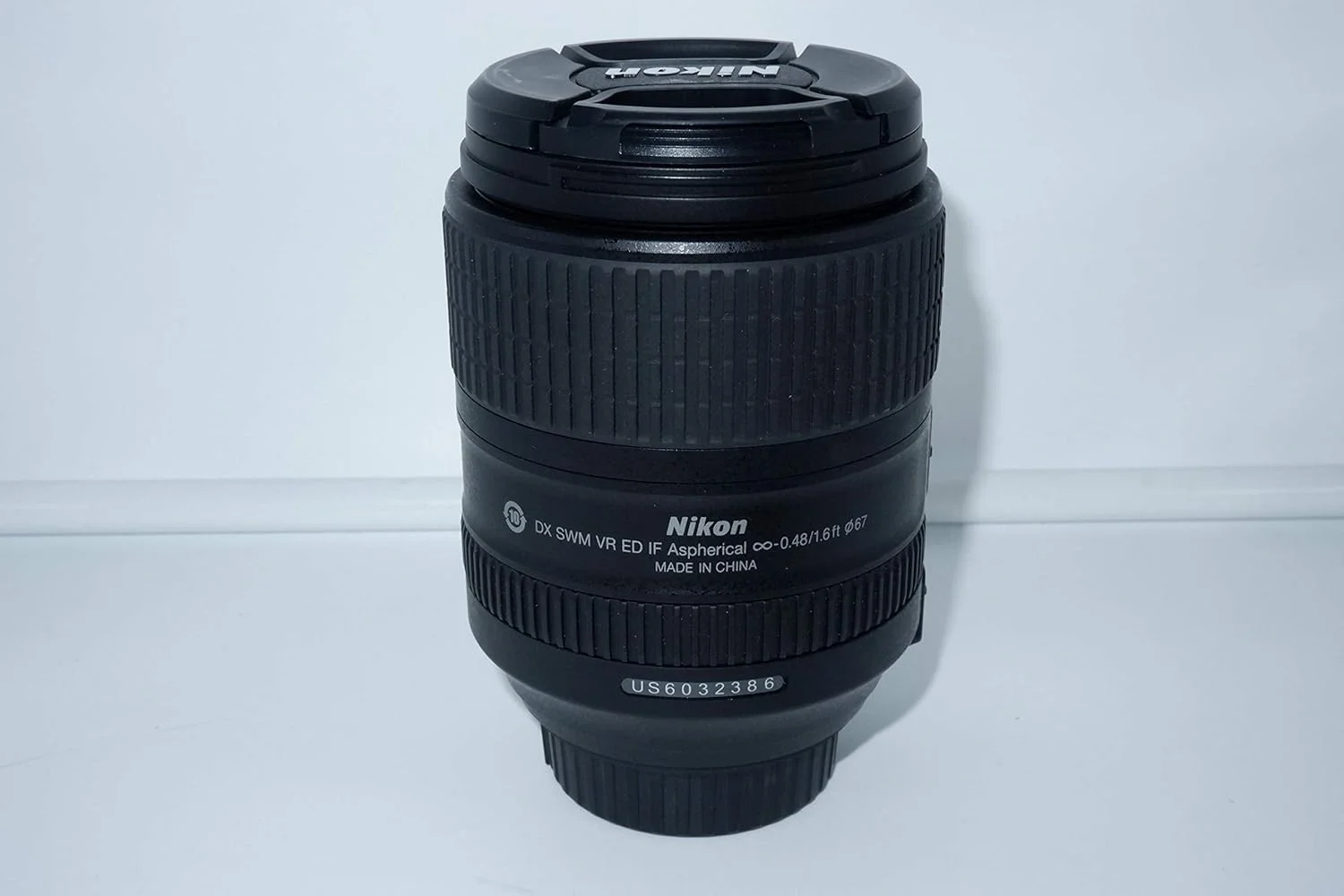 لنز نیکون 2216 AF-S DX NIKKOR 18-300 mm f/3.5-6.3G ED VR، مشکی