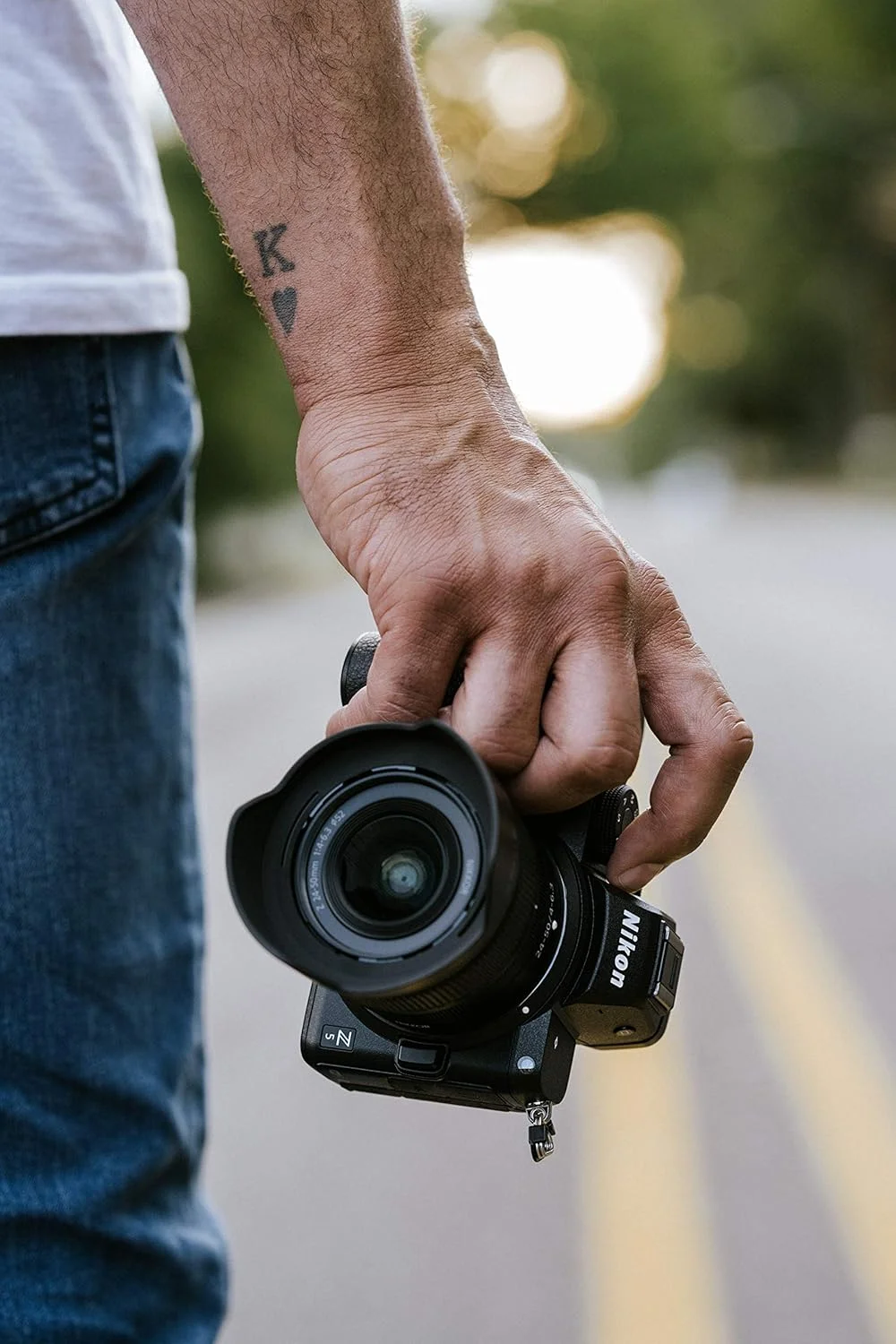 لنز نیکون NIKKOR Z 24 50MM F/4 6.3، مشکی لنز نیکون NIKKOR Z 24 50MM F/4 6.3، مشکی