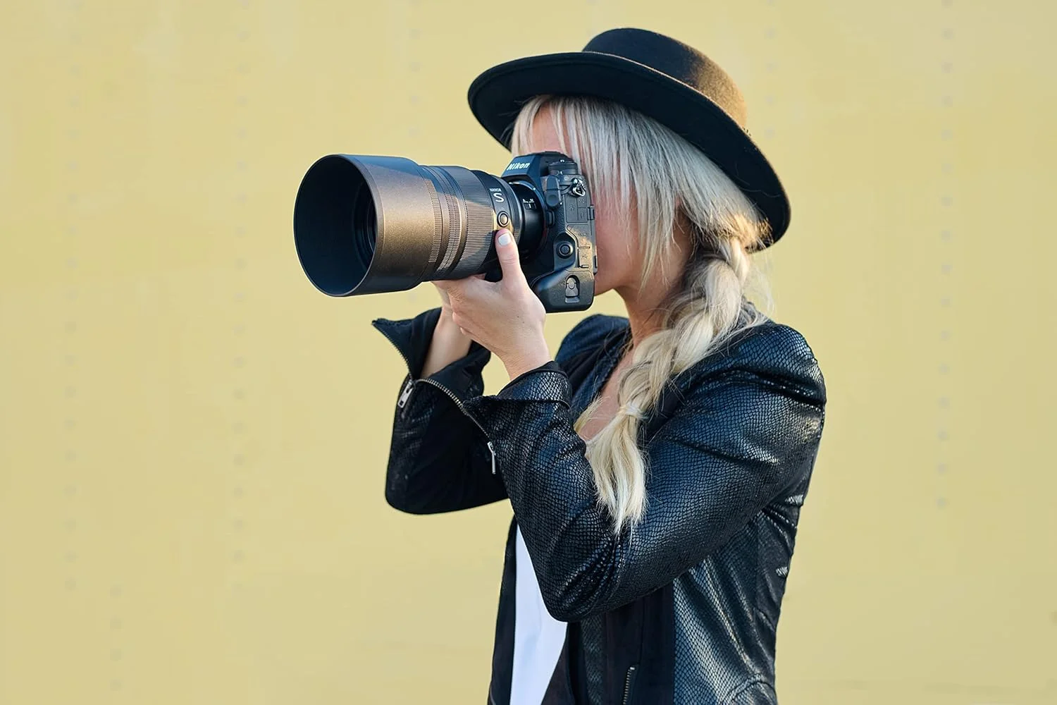 لنز نیکون NIKKOR Z 85mm f/1.2 S - خط فوکوس خودکار | دیافراگم فوق العاده سریع لنز نیکون NIKKOR Z 85mm f/1.2 S - خط فوکوس خودکار | دیافراگم فوق العاده سریع