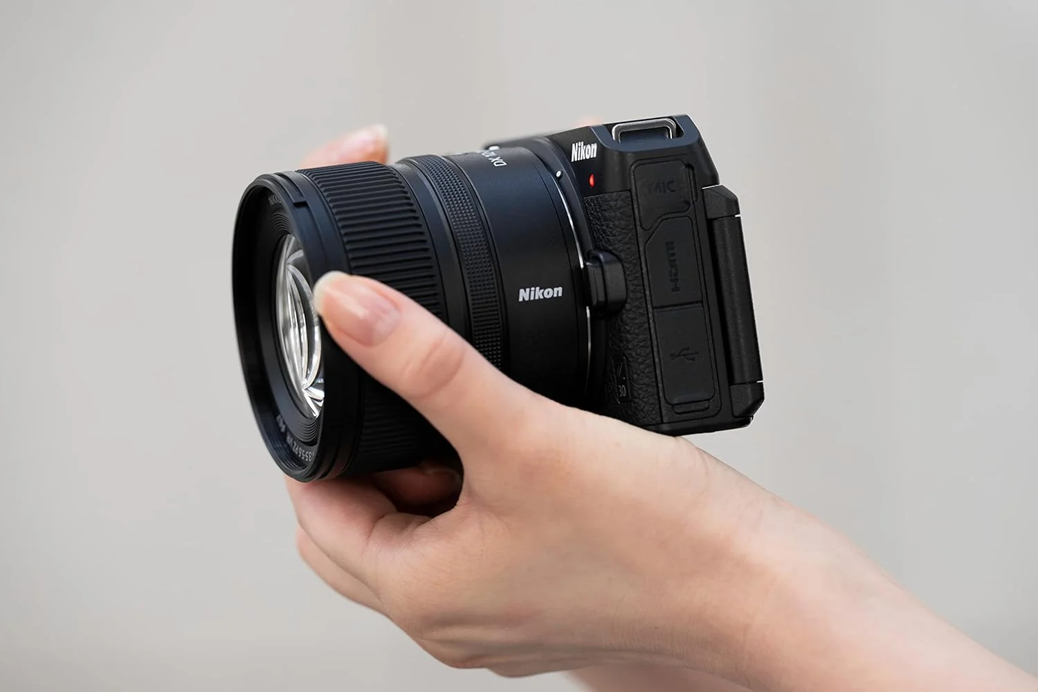 لنز نیکون NIKKOR Z DX 12-28mm f/3.5-5.6 PZ VR لنز نیکون NIKKOR Z DX 12-28mm f/3.5-5.6 PZ VR