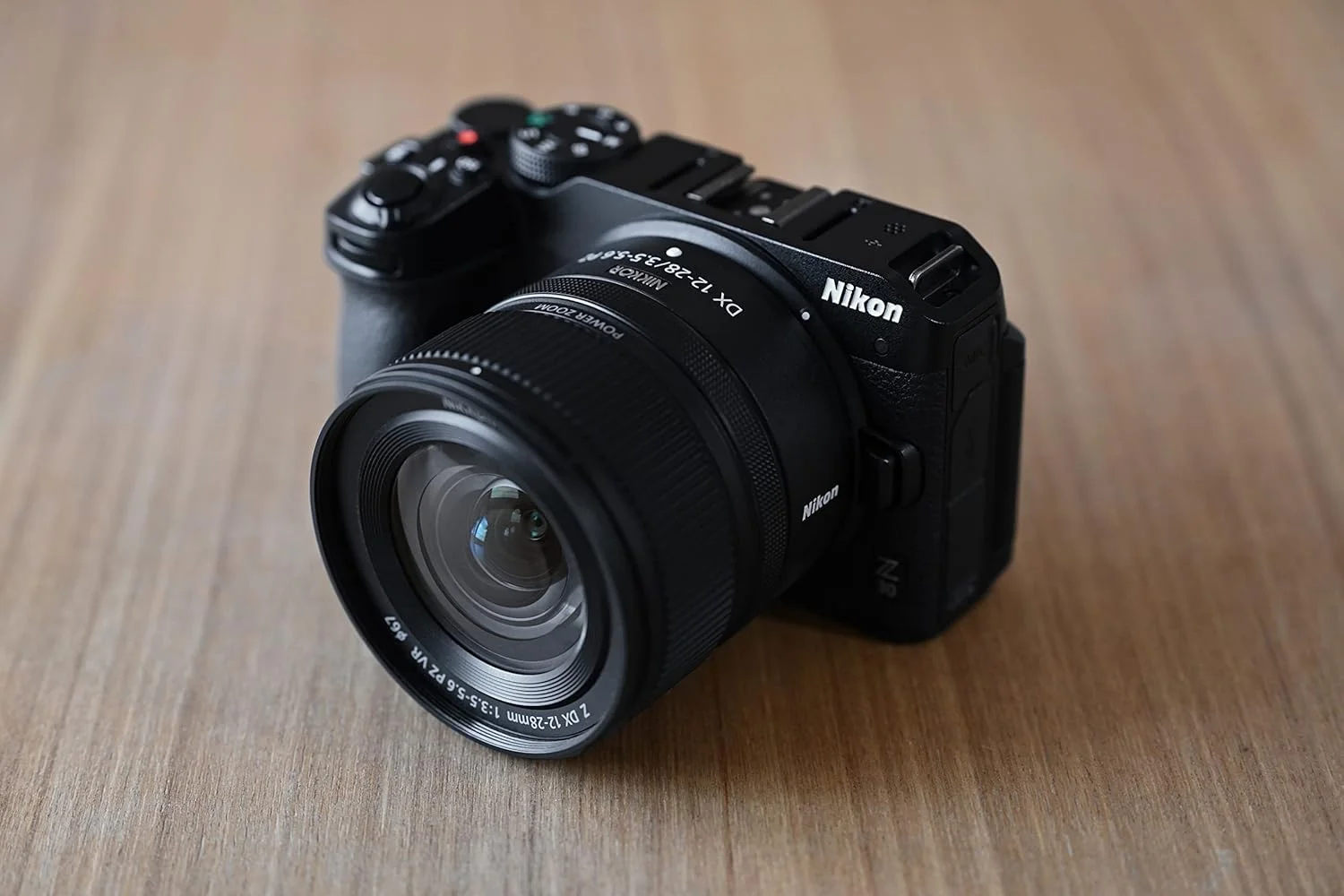 لنز نیکون NIKKOR Z DX 12-28mm f/3.5-5.6 PZ VR لنز نیکون NIKKOR Z DX 12-28mm f/3.5-5.6 PZ VR