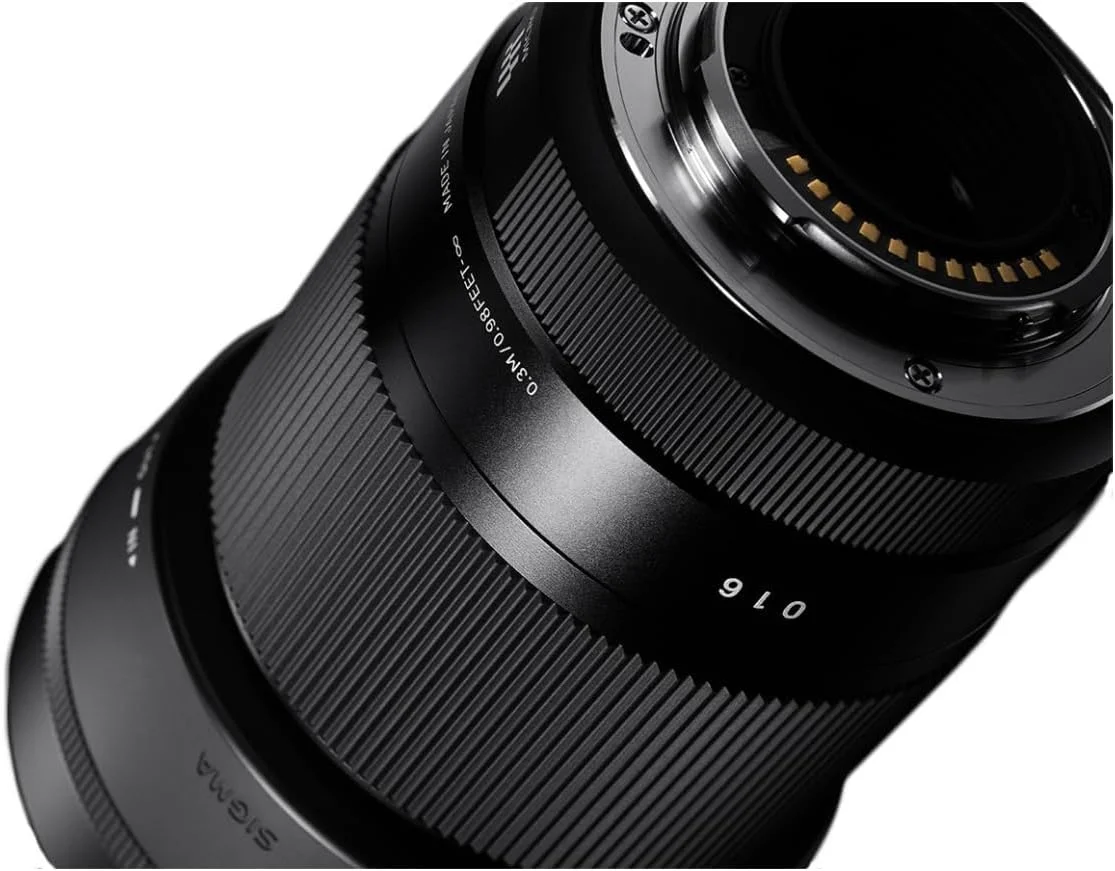 لنز سیگما 30mm F/1.4 Dc Dn Contemporary برای لایکا L لنز سیگما 30mm F/1.4 Dc Dn Contemporary برای لایکا L