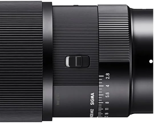 لنز سیگما 105mm F2.8 DG DN Art برای دوربین های سونی E-Mount لنز سیگما 105mm F2.8 DG DN Art برای دوربین های سونی E-Mount