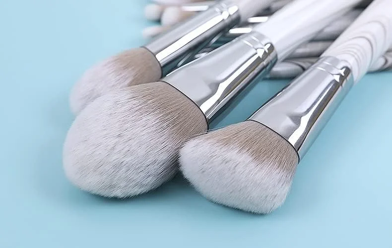 ست برس آرایشی 11 عددی SKipdr موی فیبر حرفه ای دسته طرح سنگ مرمر به همراه کیف ست برس آرایشی 11 عددی SKipdr موی فیبر حرفه ای دسته طرح سنگ مرمر به همراه کیف