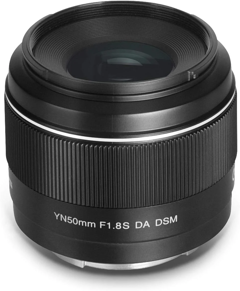 لنز یونگنو YN50mm F1.8S DA DSM با دیافراگم باز F1.8، مانت و لنز با فوکوس خودکار AF/MF سازگار با سونی APS-C لنز یونگنو YN50mm F1.8S DA DSM با دیافراگم باز F1.8، مانت و لنز با فوکوس خودکار AF/MF سازگار با سونی APS-C