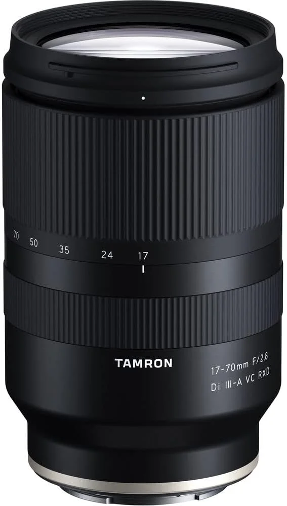 لنز تامرون 17-70mm F/2.8 Di III-A RXD برای دوربین‌های بدون آینه APS-C فوجی‌فیلم