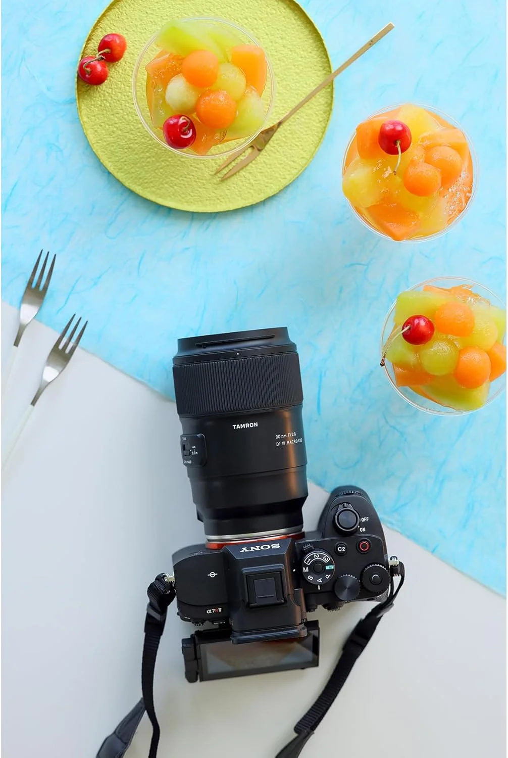 لنز تامرون 90mm F/2.8 Di III VXD 1:1 ماکرو برای دوربین های بدون آینه فول فریم/APS-C سونی E مانت لنز تامرون 90mm F/2.8 Di III VXD 1:1 ماکرو برای دوربین های بدون آینه فول فریم/APS-C سونی E مانت