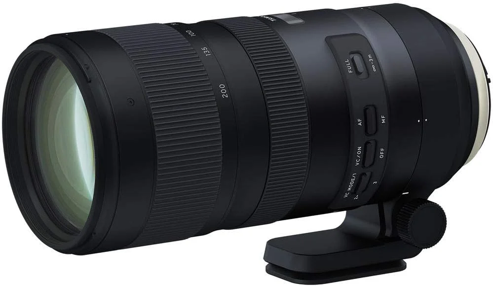 لنز تامرون SP 70-200mm f/2.8 Di VC USD G2 سازگار با نیکون F (مدل بین المللی) به همراه کارت حافظه 64 گیگابایتی Extreme Pro SD + فیلتر 77 میلی متری + کیف لنز 10 اینچی + کیف کارت حافظه + بند + کیت تمیز کننده لنز تامرون SP 70-200mm f/2.8 Di VC USD G2 سازگار با نیکون F (مدل بین المللی) به همراه کارت حافظه 64 گیگابایتی Extreme Pro SD + فیلتر 77 میلی متری + کیف لنز 10 اینچی + کیف کارت حافظه + بند + کیت تمیز کننده