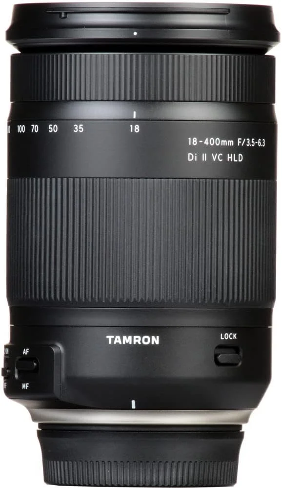 لنز تامرون 18-400mm f/3.5-6.3 Di II VC HLD برای نیکون F-Mount: کارت SD 64 گیگابایتی، کوله پشتی، مجموعه فیلتر 72 میلی متری، کیف 6 اینچی، کیف کوچک، درپوش، تمیز کننده لنز تامرون 18-400mm f/3.5-6.3 Di II VC HLD برای نیکون F-Mount: کارت SD 64 گیگابایتی، کوله پشتی، مجموعه فیلتر 72 میلی متری، کیف 6 اینچی، کیف کوچک، درپوش، تمیز کننده