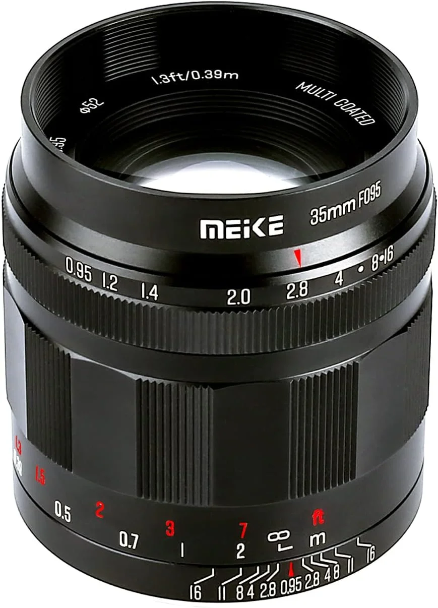 لنز دستی 35mm f0.95 با دیافراگم بزرگ Meike سازگار با دوربین های Nikon Z Mount مدل های Z50 Z50II Z5 Z6 Z7 Z6II Z7II Z30 Zfc در حالت APS-C لنز دستی 35mm f0.95 با دیافراگم بزرگ Meike سازگار با دوربین های Nikon Z Mount مدل های Z50 Z50II Z5 Z6 Z7 Z6II Z7II Z30 Zfc در حالت APS-C