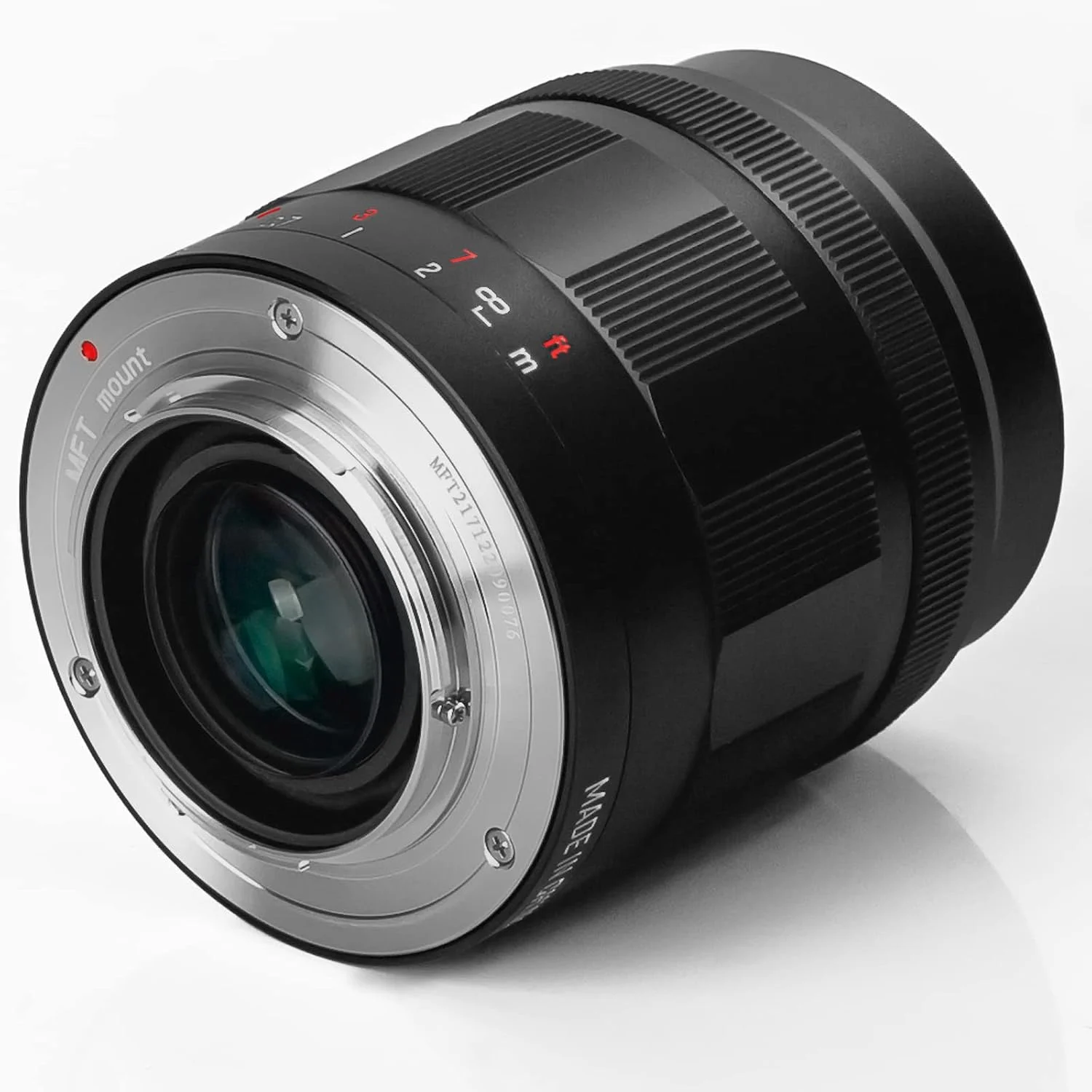 لنز پرایم ثابت 35 میلیمتری Meike با دیافراگم بزرگ f0.95 و فوکوس دستی، سازگار با دوربینهای بدون آینه با مانت M43 پاناسونیک Lumix و Olympus مدلهای GH4، GH5 و GH6 لنز پرایم ثابت 35 میلیمتری Meike با دیافراگم بزرگ f0.95 و فوکوس دستی، سازگار با دوربینهای بدون آینه با مانت M43 پاناسونیک Lumix و Olympus مدلهای GH4، GH5 و GH6