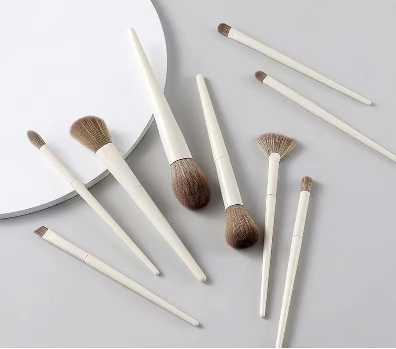 ست برس آرایشی نرم و کرکی اسکیپدر، سایه چشم، کرم پودر، رژگونه، ابزار آرایش و زیبایی زنانه