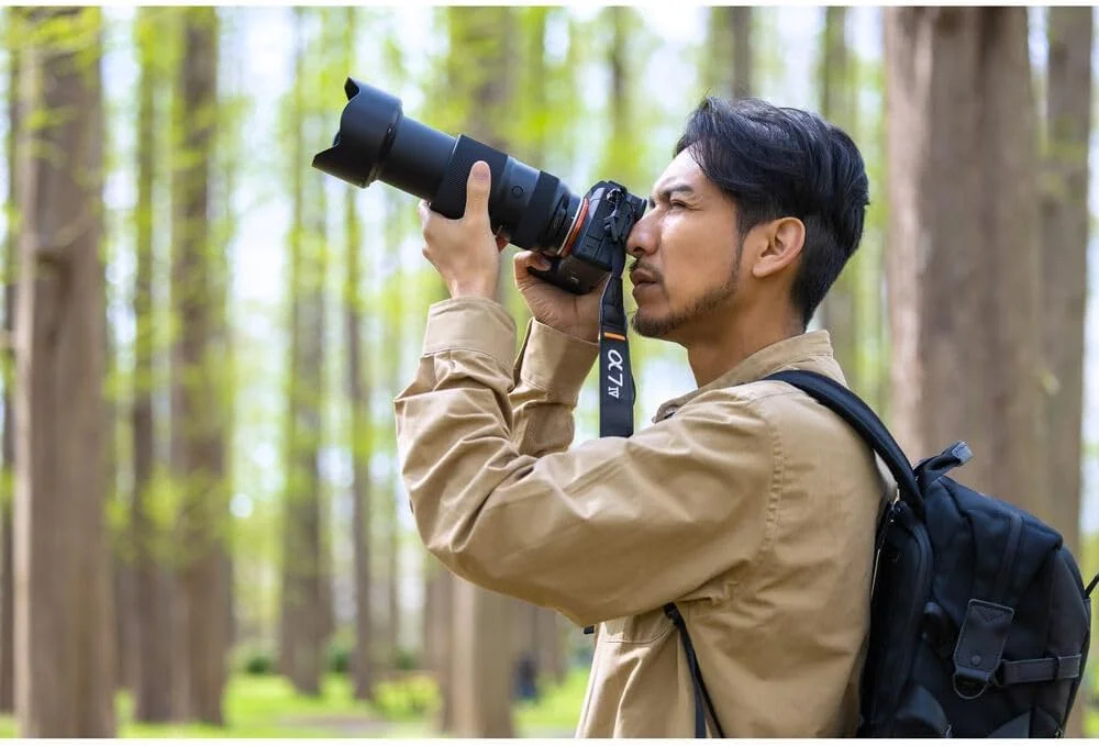 لنز تامرون 50-300mm f/4.5-6.3 Di III VC VXD برای دوربین‌های بدون آینه (Sony E) (AFA069S700) + کیت فیلتر + کیف لنز + نگهدارنده درب لنز + کیت تمیز کننده