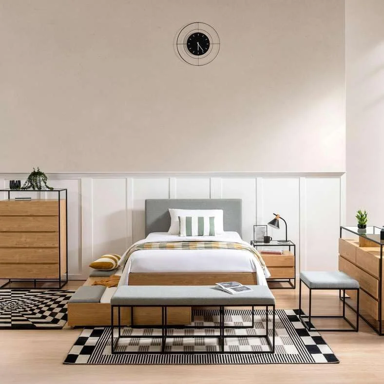 تخت یک نفره کودک والتر پان هوم، 120X200 سانتی متر، رنگ بلوطی تخت یک نفره کودک والتر پان هوم، 120X200 سانتی متر، رنگ بلوطی