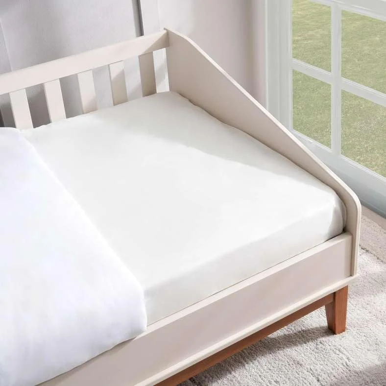 تخت خواب یک نفره کودک مدل Devan از Pan Home، ابعاد 90X190 سانتی متر، رنگ سفید مایل به کرم تخت خواب یک نفره کودک مدل Devan از Pan Home، ابعاد 90X190 سانتی متر، رنگ سفید مایل به کرم