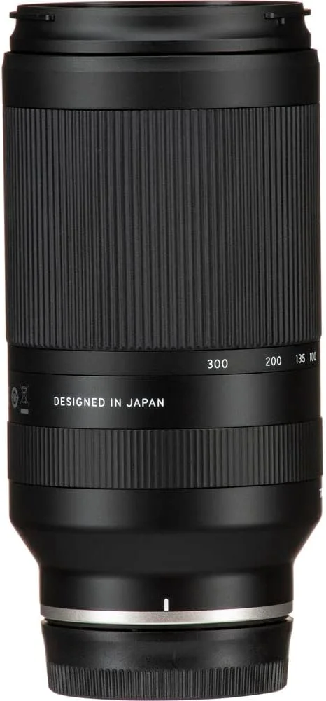 لنز دوربین تامرون 70-300mm f/4.5-6.3 Di III RXD برای Sony E (مدل بین المللی) به همراه کارت حافظه 64 گیگابایتی Extreme Pro SD + ست فیلتر 67 میلی متری + کیف لنز 8 اینچی + کیف کارت حافظه + بند + کیت تمیز کننده لنز دوربین تامرون 70-300mm f/4.5-6.3 Di III RXD برای Sony E (مدل بین المللی) به همراه کارت حافظه 64 گیگابایتی Extreme Pro SD + ست فیلتر 67 میلی متری + کیف لنز 8 اینچی + کیف کارت حافظه + بند + کیت تمیز کننده