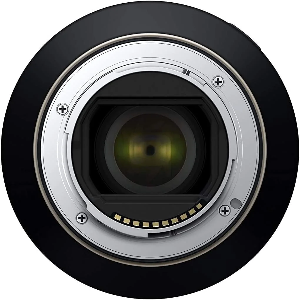 لنز تامرون 70-180mm f/2.8 DI III VXD برای Sony E لنز تامرون 70-180mm f/2.8 DI III VXD برای Sony E