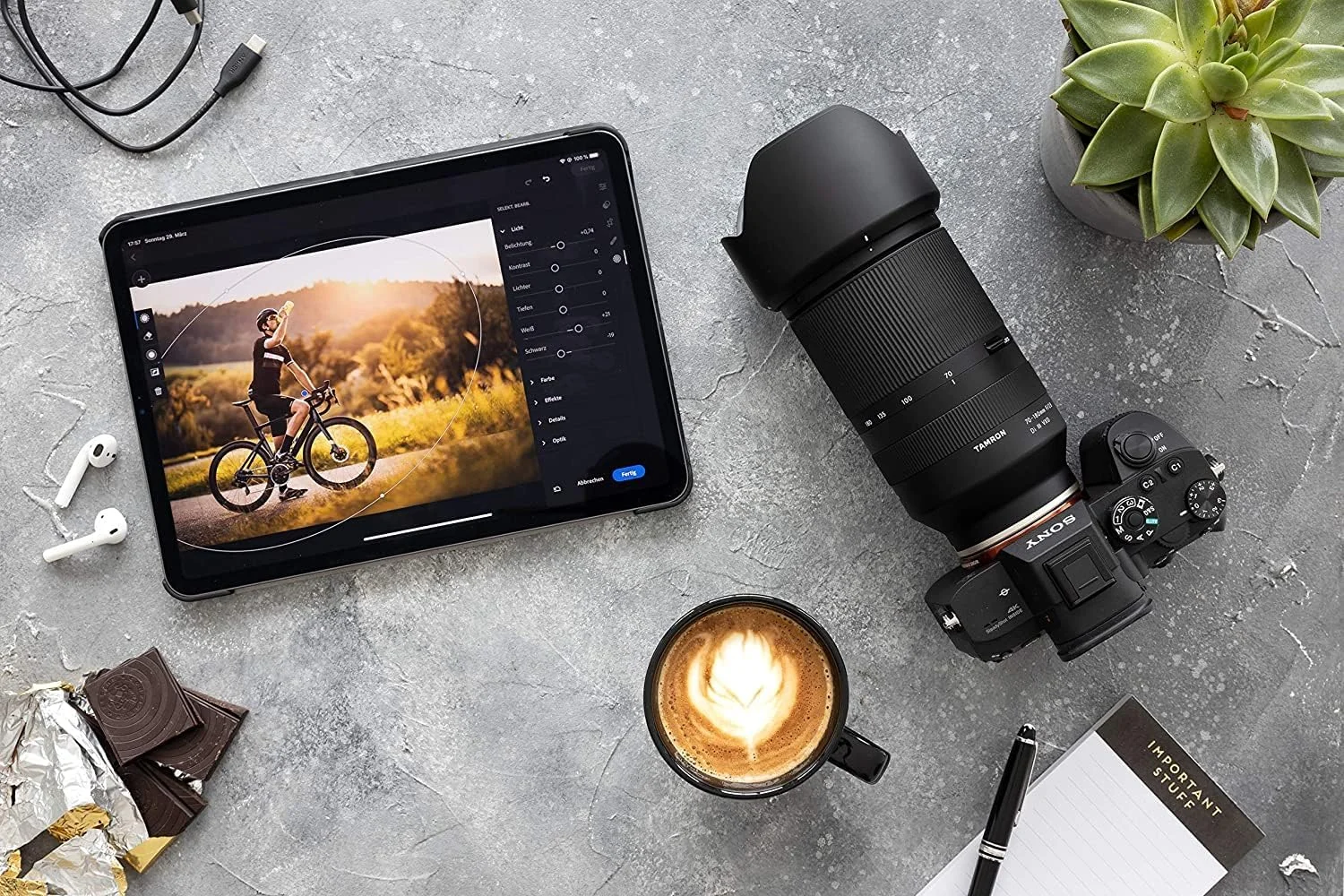 لنز تامرون 70-180mm f/2.8 DI III VXD برای Sony E لنز تامرون 70-180mm f/2.8 DI III VXD برای Sony E
