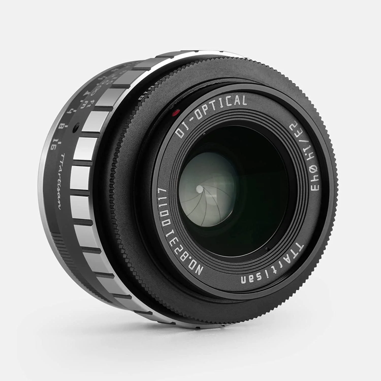 لنز دستی 23mm F1.4 APS-C تیتیآرتیسان با مانت L برای دوربین سیگما FP، لایکا L TL CL و پاناسونیک L لنز دستی 23mm F1.4 APS-C تیتیآرتیسان با مانت L برای دوربین سیگما FP، لایکا L TL CL و پاناسونیک L