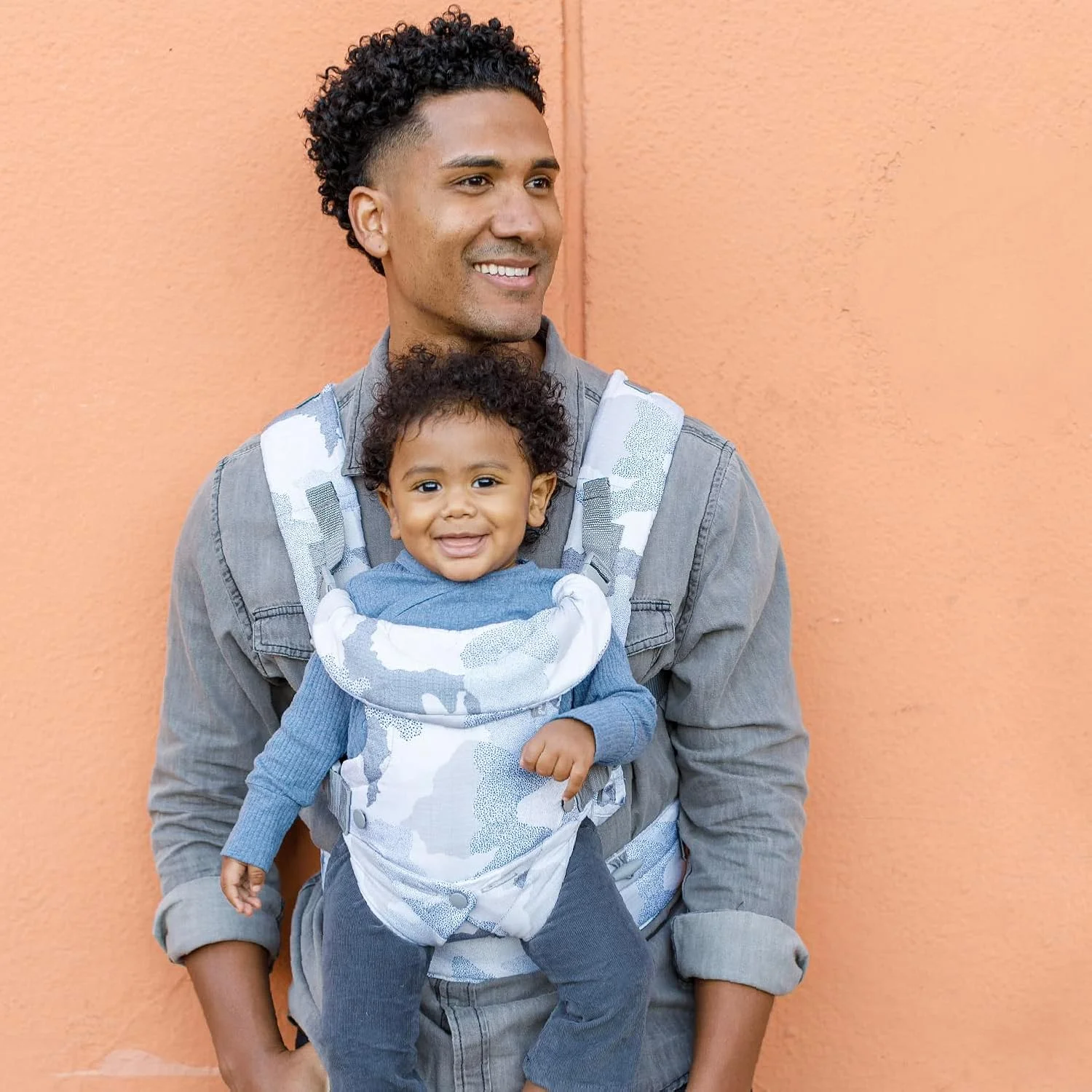 آغوشی نوزاد 4 در 1 اینفانتینو Flip Advanced - ارگونومیک، قابل تبدیل، حمل رو به داخل و رو به بیرون در جلو و پشت برای نوزادان و کودکان بزرگتر 3.6 تا 14.5 کیلوگرم، طرح استتار آغوشی نوزاد 4 در 1 اینفانتینو Flip Advanced - ارگونومیک، قابل تبدیل، حمل رو به داخل و رو به بیرون در جلو و پشت برای نوزادان و کودکان بزرگتر 3.6 تا 14.5 کیلوگرم، طرح استتار