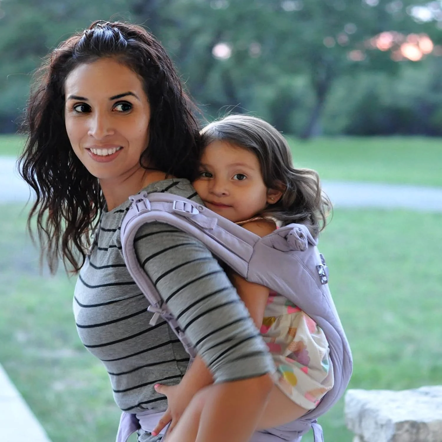 آغوشی نوزاد دیونو مدل We Made Me Imagine Classic، رو به والدین، رو به دنیا و قابل حمل در پشت، از نوزادی تا 36 ماهگی، اسطوخودوس آغوشی نوزاد دیونو مدل We Made Me Imagine Classic، رو به والدین، رو به دنیا و قابل حمل در پشت، از نوزادی تا 36 ماهگی، اسطوخودوس