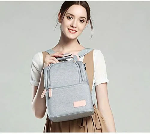 کیف کوله پشتی پمپ سینه Meichoon، خنک کننده شیر مادر و کیف عایق بطری کودک ضد آب - کیف ناهار عایق حرارتی قابل حمل / کیف دستی با ظرفیت بزرگ / فریزر شیر کودک برای مادران شاغل، خاکستری مدل XC01 کیف کوله پشتی پمپ سینه Meichoon، خنک کننده شیر مادر و کیف عایق بطری کودک ضد آب - کیف ناهار عایق حرارتی قابل حمل / کیف دستی با ظرفیت بزرگ / فریزر شیر کودک برای مادران شاغل، خاکستری مدل XC01