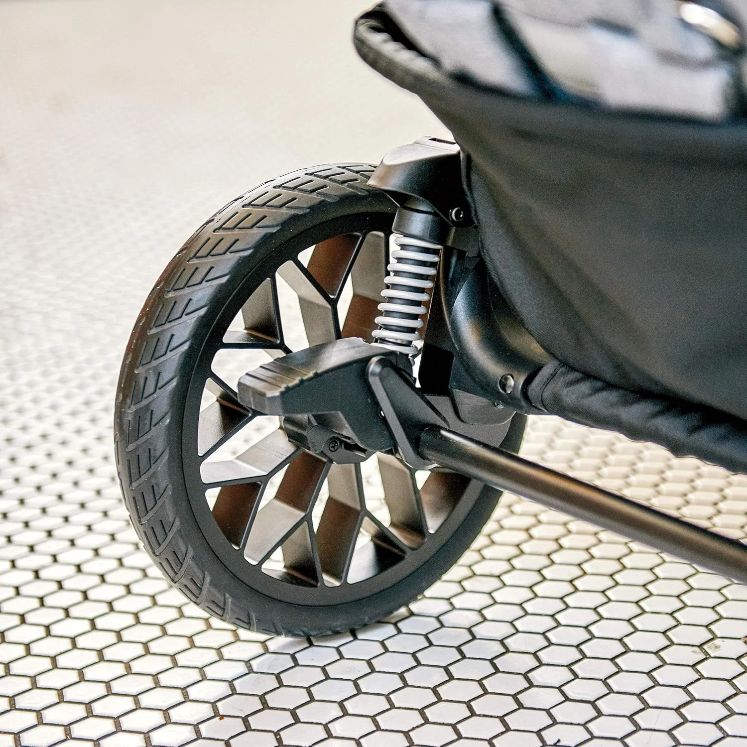 ست مسافرتی ماژولار چیکو - کالسکه کورسو LE، صندلی ماشین کودک KeyFit 35 و پایه - ترکیب کالسکه و صندلی ماشین در رنگ Veranda/Grey