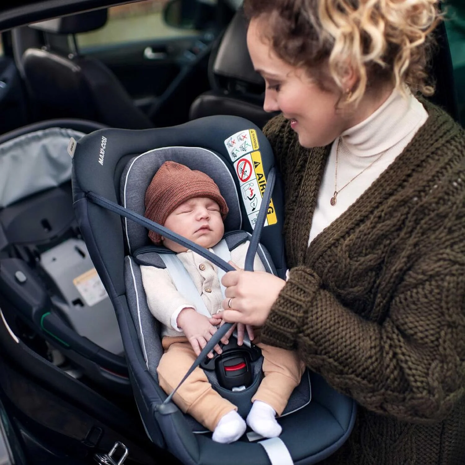 صندلی خودرو Maxi-Cosi Coral 360، حمل فوق العاده سبک، راه حل نوآورانه، چرخش بصری با یک دست Flexi Spin، سایبان آفتاب، ایمنی I-size، 0-12 ماه، قرمز ضروری صندلی خودرو Maxi-Cosi Coral 360، حمل فوق العاده سبک، راه حل نوآورانه، چرخش بصری با یک دست Flexi Spin، سایبان آفتاب، ایمنی I-size، 0-12 ماه، قرمز ضروری