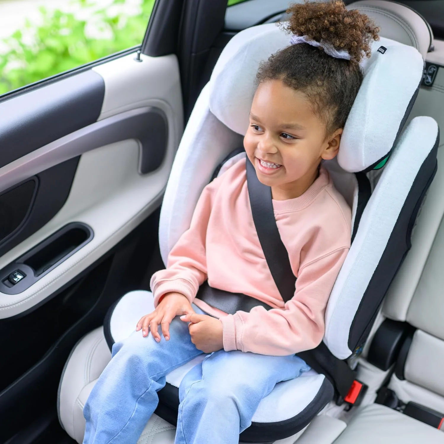 Maxi-Cosi Organic Cotton Summer Cover for RodiFix S i-Size, Child Car Seat Cover, Breathable and Moisture-Absorbing Material, Machine Washable, Sustainable Cotton, Natural White