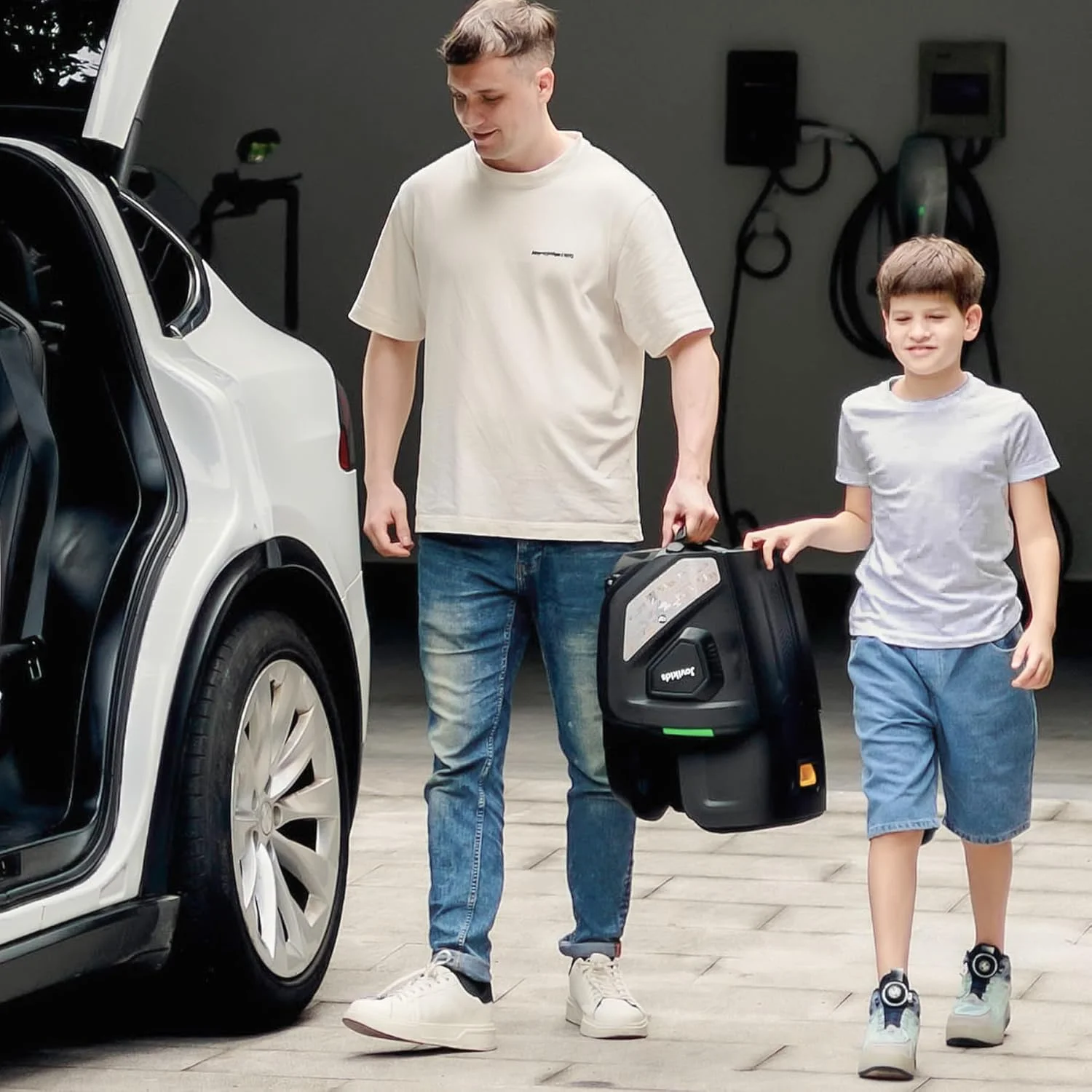 صندلی بوستر پشتی بلند قابل حمل Jovikids i-Size با ISOFIX، صندلی خودرو کودک R129 100-150 سانتیمتر مناسب سفر، با قابلیت تنظیم ارتفاع و عرض (تقریباً 3 تا 12 سال) صندلی بوستر پشتی بلند قابل حمل Jovikids i-Size با ISOFIX، صندلی خودرو کودک R129 100-150 سانتیمتر مناسب سفر، با قابلیت تنظیم ارتفاع و عرض (تقریباً 3 تا 12 سال)