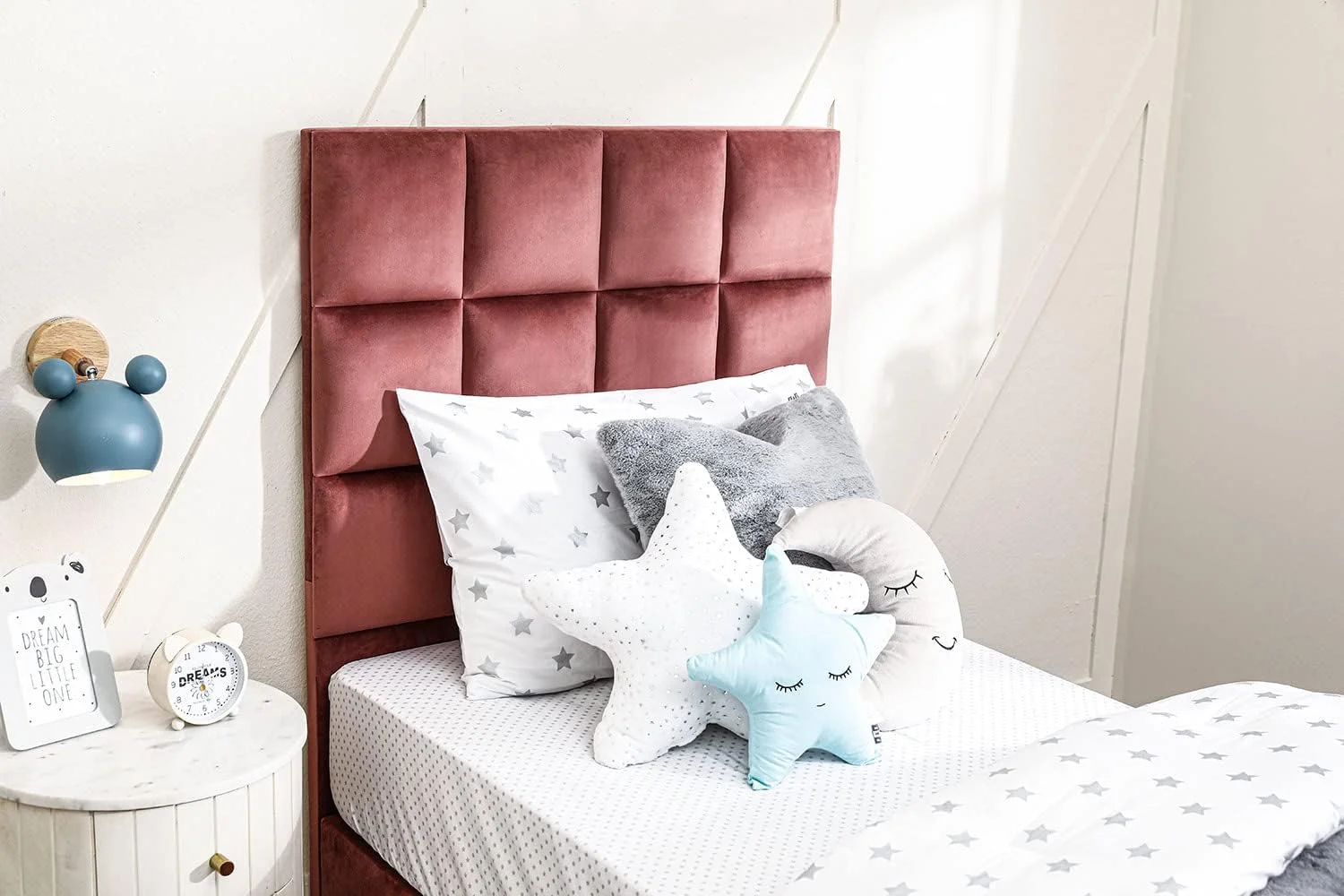 تخت یک نفره اولگا Pan Emirates Home Furnishings مخمل 90X200 صورتی تخت یک نفره اولگا Pan Emirates Home Furnishings مخمل 90X200 صورتی
