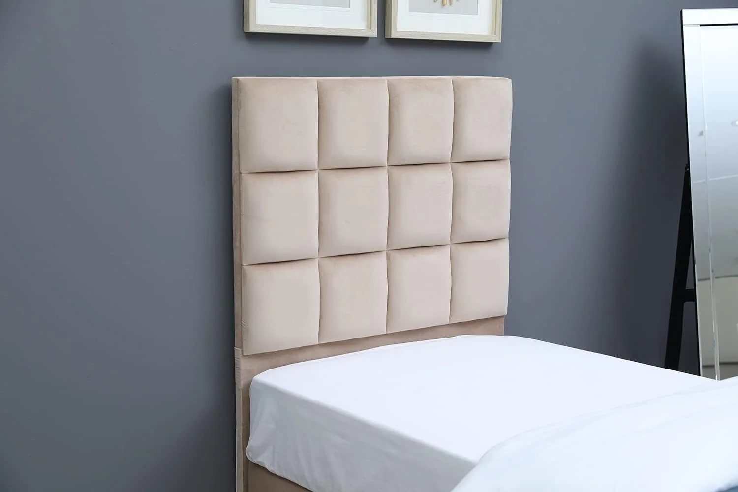 تخت یک نفره اولگا پان امارات هوم فرنیشینگ مخمل 120X200 بژ