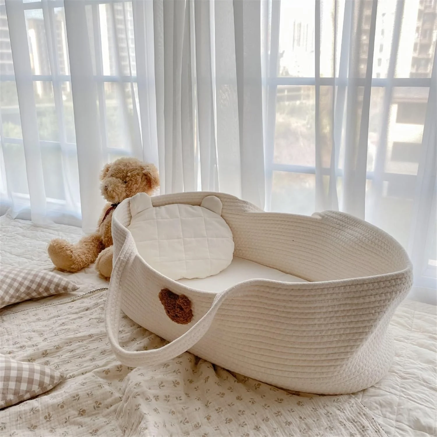 THE WHITE SHOP Sleeping Basket, Perfect Cute Cartoon Home Decor, Multi Functional Storage Sleeping Bassinet With 2 Handles,Convenient To Move Around, For Holiday Gift (Color : K)