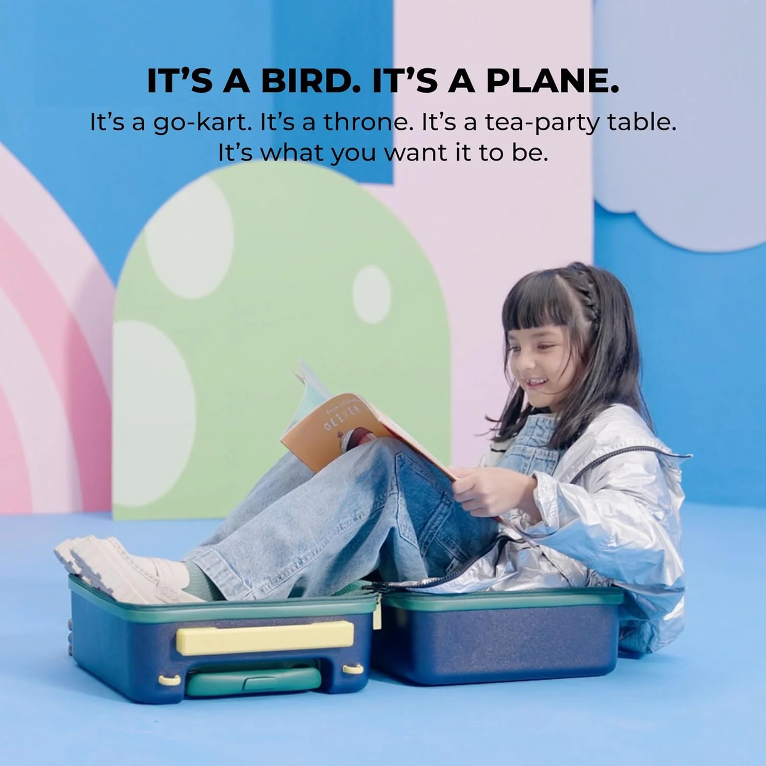 چمدان کودکانه پلی کربنات نشکن و فوق سبک MOKOBARA مدل Moko Blocks | چمدان ترولی سخت برای کودکان (38 سانتی متر (3-8 سال)، مهمانی کنار استخر) آبی