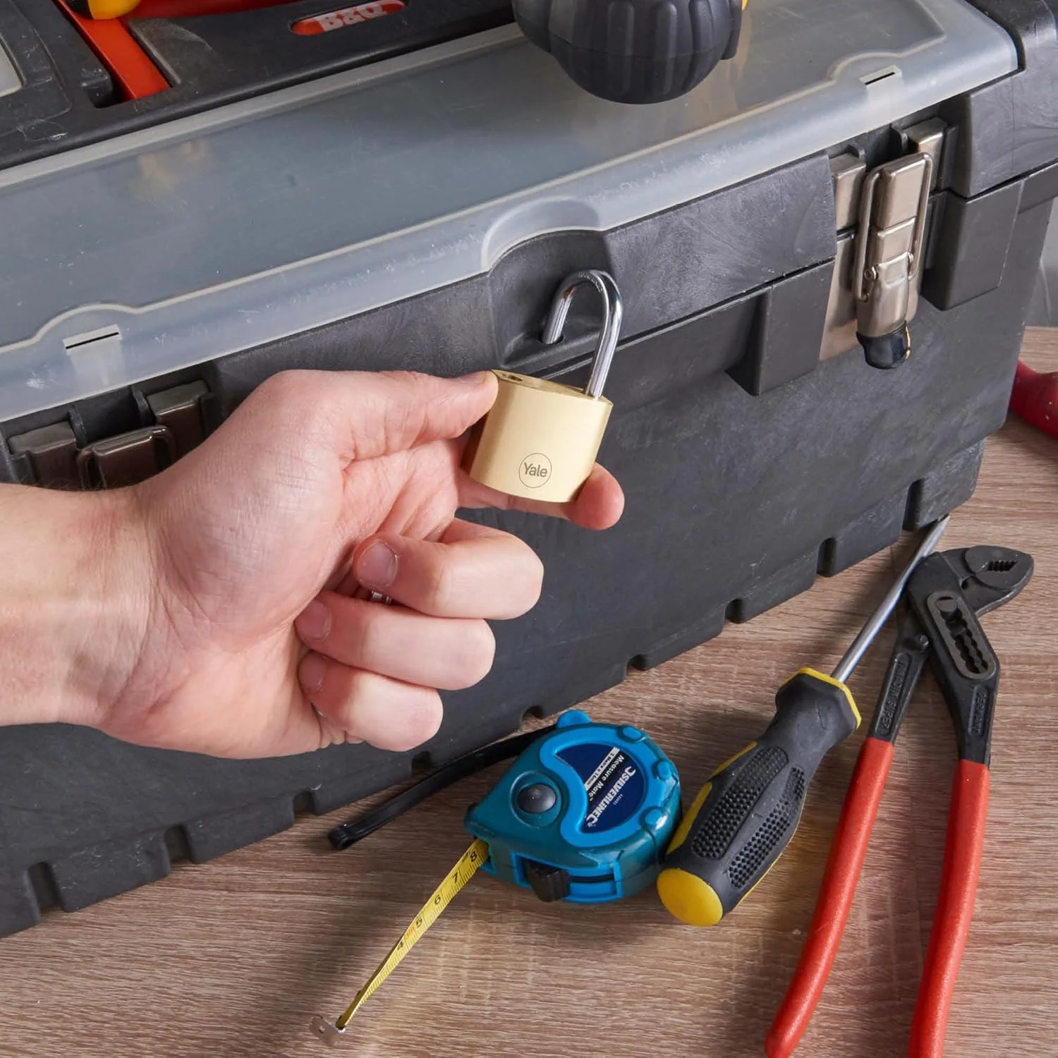 قفل برنجی 40 میلی متری ییل مدل Y110B/40/122/6 با امنیت استاندارد، مجموعه 6 عددی