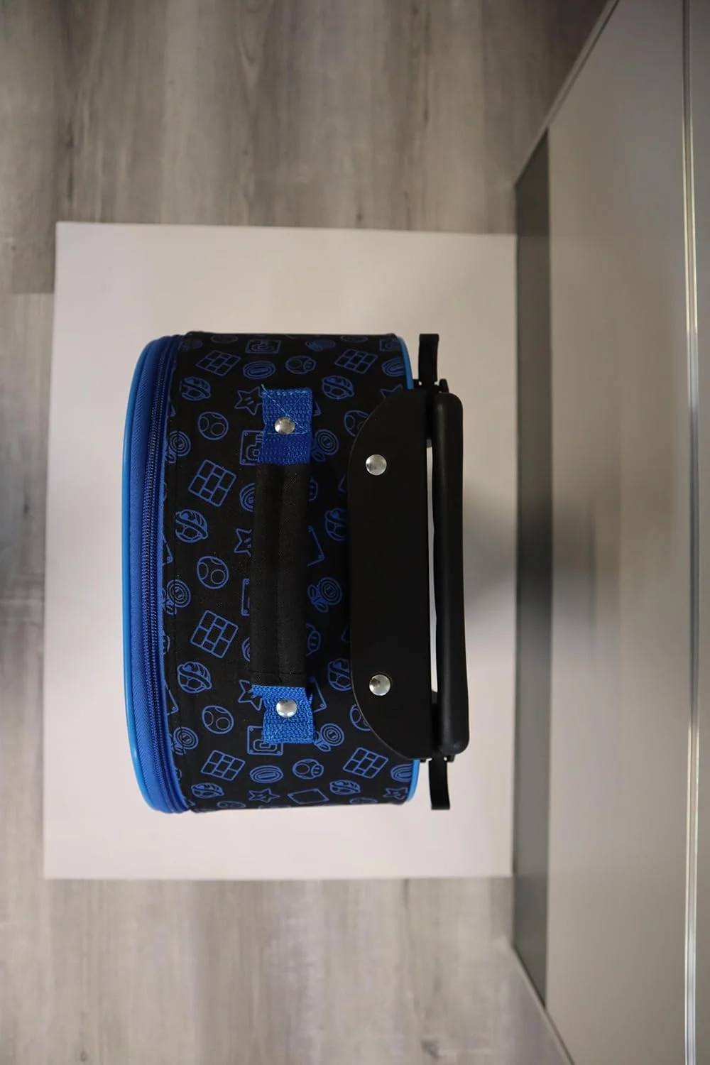 چمدان چرخدار کودکانه Undercover - محفظه اصلی جادار - همراه ایده آل سفر - میله تلسکوپی قابل تنظیم و ثابت