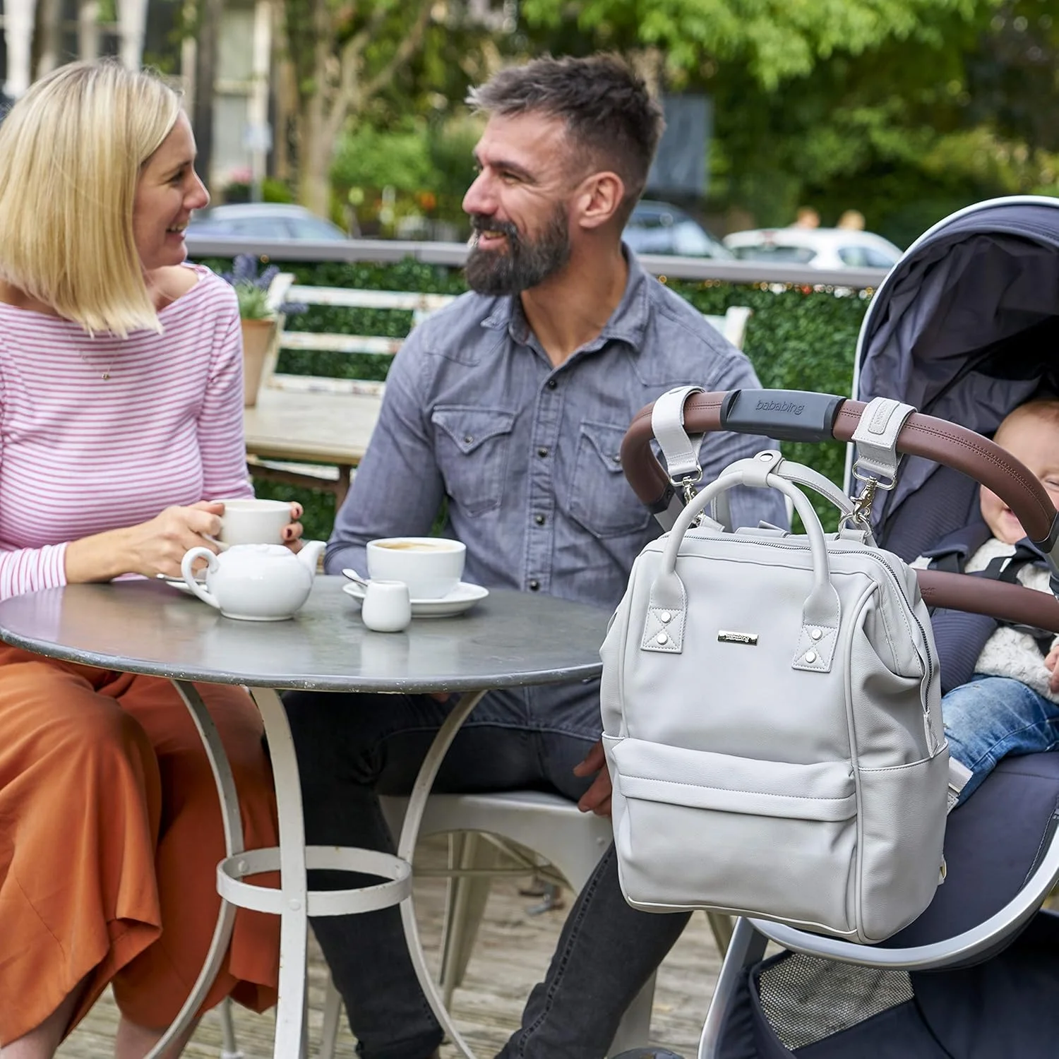بابابینگ! | کوله پشتی بزرگ کیف تعویض نوزاد مانی با بند شانه ای قابل تنظیم، تشک جداشدنی چند منظوره و نگهدارنده بطری عایق دار، چرم مصنوعی خاکستری کبوتر بابابینگ! | کوله پشتی بزرگ کیف تعویض نوزاد مانی با بند شانه ای قابل تنظیم، تشک جداشدنی چند منظوره و نگهدارنده بطری عایق دار، چرم مصنوعی خاکستری کبوتر