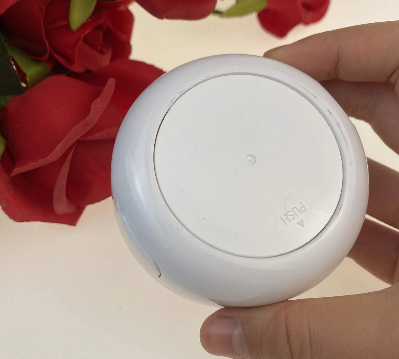 ظرف پودر آرایشی لوکس سفید با لبه نقره ای ASTRQLE، 15 گرم، 0.5 اونس، همراه با پد هوا، پد پودری اسفنجی و ظرف داخلی اضافی برای کرم BB و فونداسیون ظرف پودر آرایشی لوکس سفید با لبه نقره ای ASTRQLE، 15 گرم، 0.5 اونس، همراه با پد هوا، پد پودری اسفنجی و ظرف داخلی اضافی برای کرم BB و فونداسیون