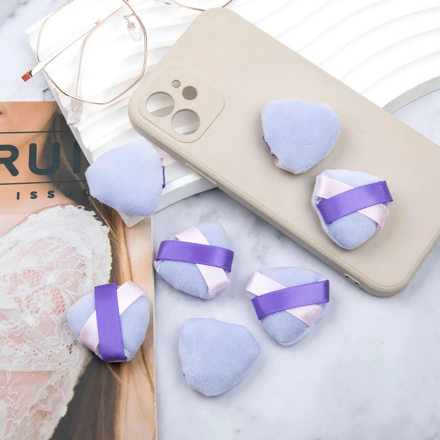 پدهای آرایشی مثلثی آزونه 20 عددی، پدهای پودری مخملی قابل حمل برای ترکیب پودر فیکس و کانسیلر، پدهای کوچک صورت بنفش