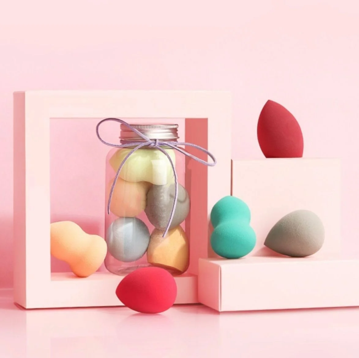 ست اسفنج آرایشی 5 عددی با بطری شیشه ای - ست بیوتی بلندر در رنگ های ترکیبی برای استفاده بی نقص