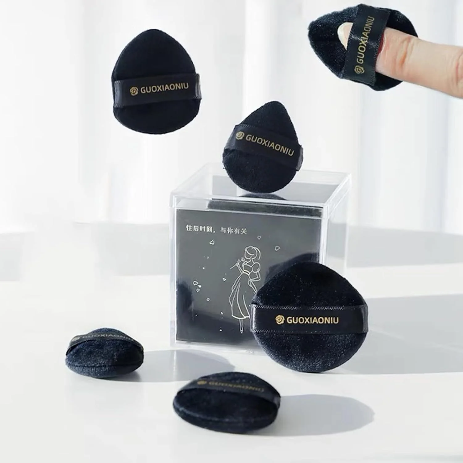 پدهای پودری فوق العاده نرم 5 عددی، پد پودر صورت گرد و مثلثی برای پودر فیکس، پد انگشتی کوچک دو طرفه برای هایلایت، رژگونه مشکی (شامل 3 سایز) پدهای پودری فوق العاده نرم 5 عددی، پد پودر صورت گرد و مثلثی برای پودر فیکس، پد انگشتی کوچک دو طرفه برای هایلایت، رژگونه مشکی (شامل 3 سایز)