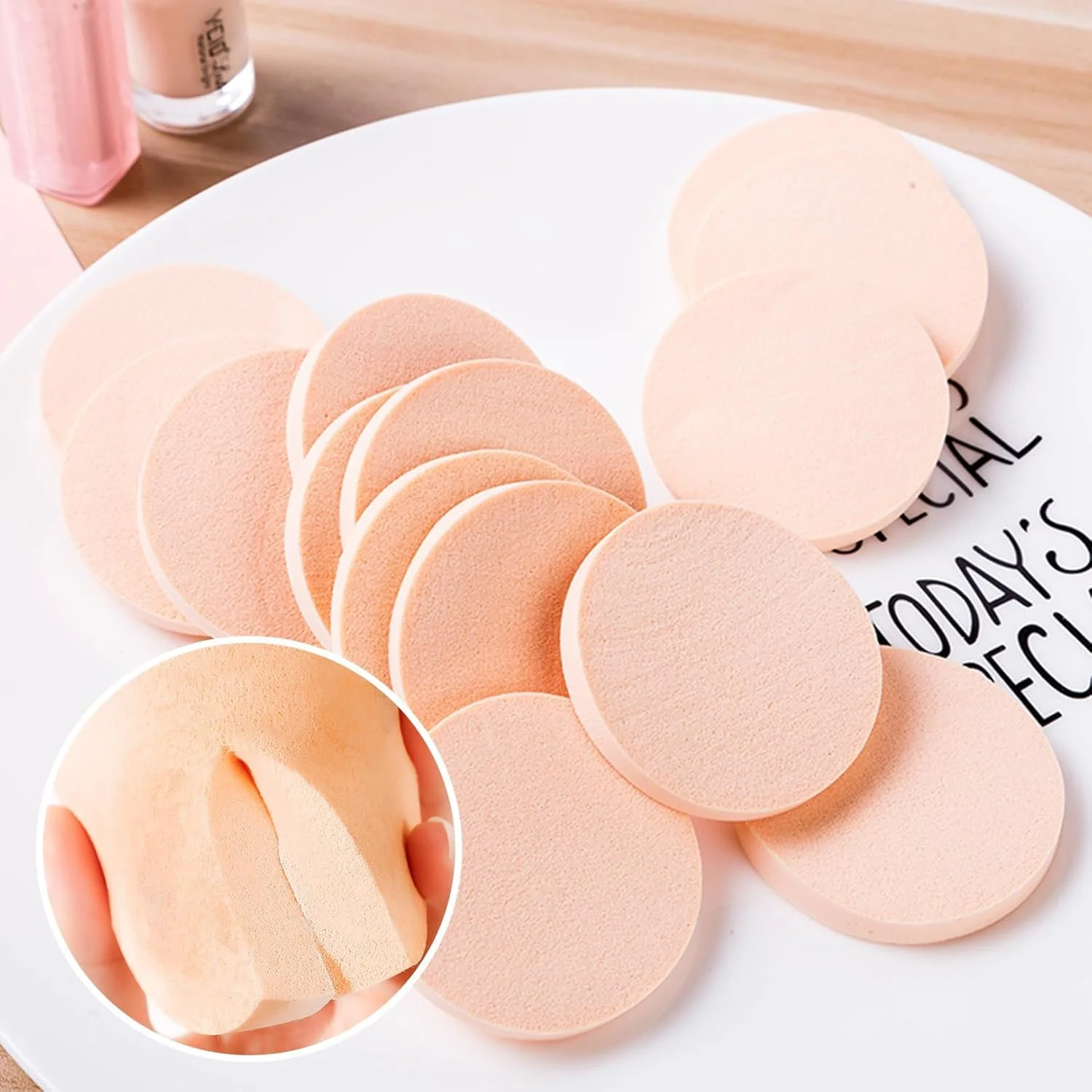 پد اسفنجی گرد تخت برای رنگ آمیزی صورت، 12 عدد، قطر 55 میلی متر، ضخامت 7 میلی متر، پاف آرایشی رنگ پوست قابل استفاده مجدد، اسفنج آرایشی گرد، استفاده خشک یا مرطوب، برای کرم پودر مایع، کانسیلر، سفید کننده، رژگونه