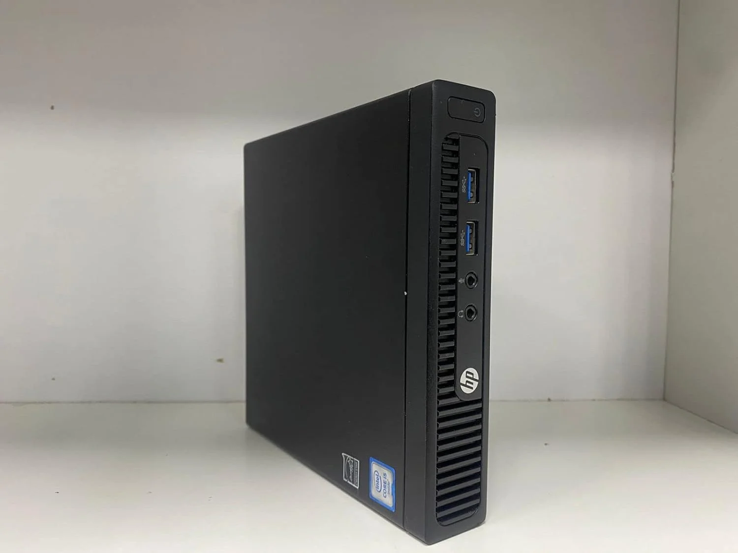 مینی کامپیوتر رومیزی HP EliteDesk 800 G2، پردازنده Core i5 (6500T) 2.5GHz، رم 8GB، حافظه SSD 256GB، WLAN، بلوتوث، ویندوز 10 پرو 64 بیتی (گرافیک HD 530) (بازسازی شده) مینی کامپیوتر رومیزی HP EliteDesk 800 G2، پردازنده Core i5 (6500T) 2.5GHz، رم 8GB، حافظه SSD 256GB، WLAN، بلوتوث، ویندوز 10 پرو 64 بیتی (گرافیک HD 530) (بازسازی شده)