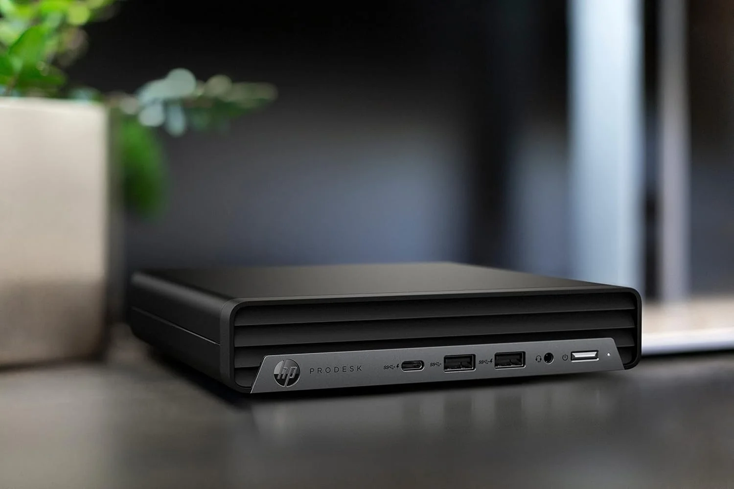 HP ProDesk 400 G6 - مینی دسکتاپ - Core i5 10500T 2.3 گیگاهرتز - 8 گیگابایت - SSD 256 گیگابایت - آلمانی