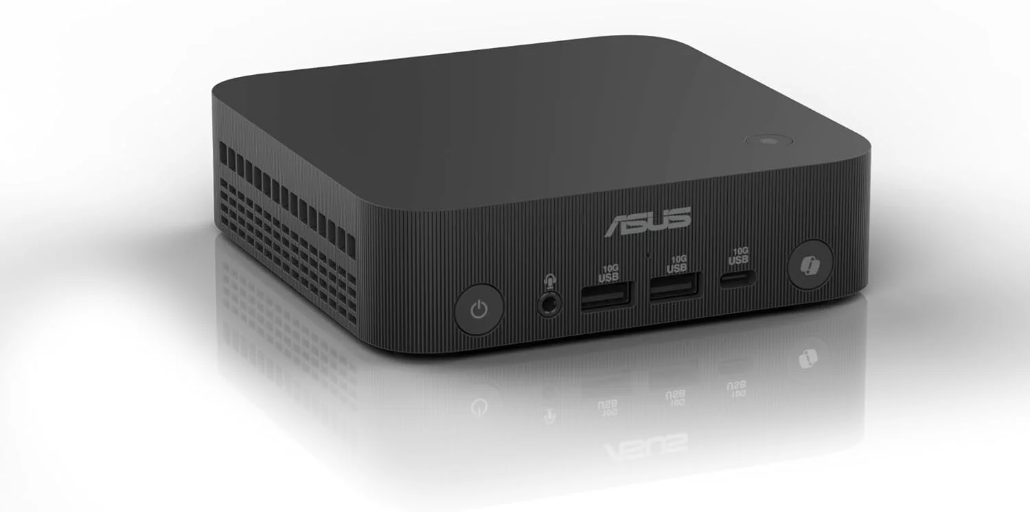 مینی پی سی Barebone ایسوس ExpertCenter PN54 با پردازنده AMD RyzenTM AI 5 340، رم DDR5، طراحی دوگانه ذخیره سازی، WiFi 7 و BT 5.4، فرمان صوتی، دسترسی آسان به شاسی بدون ابزار، USB-C، TPM سخت افزاری و پایه VESA