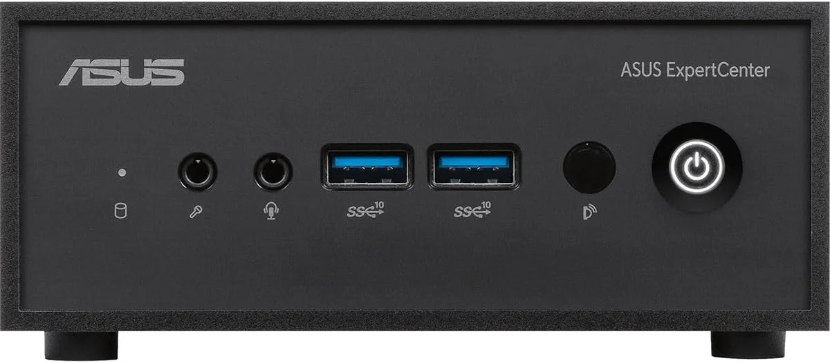 سیستم مینی پی سی بدون فن ایسوس ExpertCenter PN42 با پردازنده چهار هسته ای N100، رم 4 گیگابایتی، اس اس دی 128 گیگابایتی M.2، وای فای 6E، پشتیبانی از سه نمایشگر 4K، یک پورت LAN، dTPM، و ویندوز 11 پرو سیستم مینی پی سی بدون فن ایسوس ExpertCenter PN42 با پردازنده چهار هسته ای N100، رم 4 گیگابایتی، اس اس دی 128 گیگابایتی M.2، وای فای 6E، پشتیبانی از سه نمایشگر 4K، یک پورت LAN، dTPM، و ویندوز 11 پرو