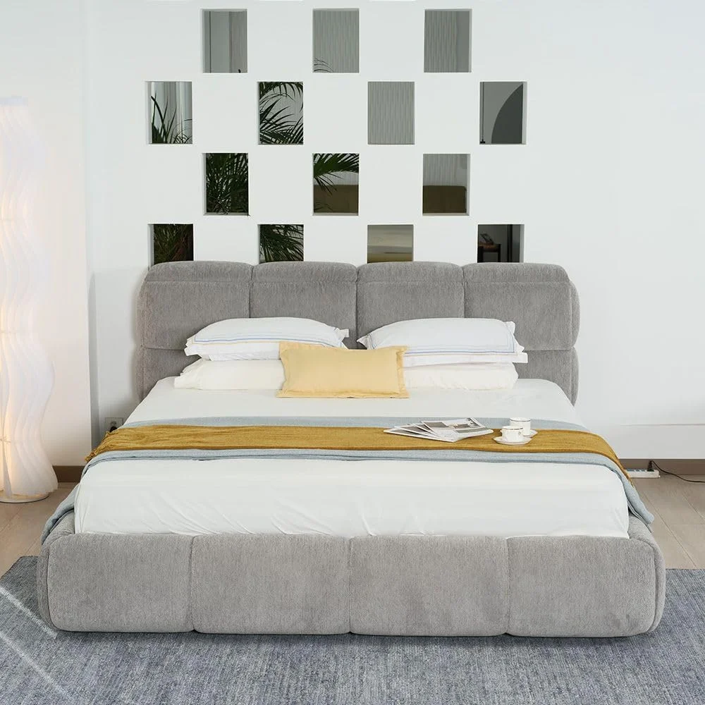 تخت خواب دو نفره مدل Danube Home Ian، سایز کینگ 180x200 به همراه تختخواب های ذخیره سازی تاج تخت | مبلمان قاب تخت خواب دو نفره چوبی با طراحی مدرن | تخت خواب راحت (تشک شامل نمی شود) ابعاد: L246xW206xH103cm - خاکستری روشن